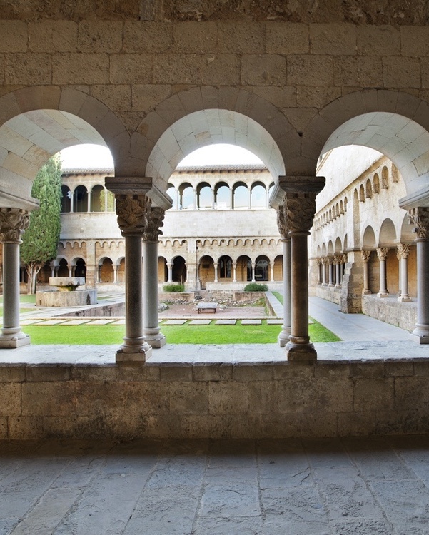 Audioguide: Monastery of Sant Cugat and Romanesque Cloister